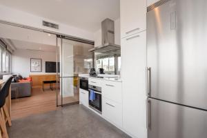 2 bedroom 2 bathroom furnished - Salamanca - bright & Stylish - MintyStay
