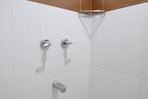 Burnham Place Leisure Stay Unit 1