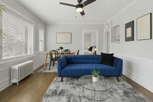 Spacious 2BR Close to it- Chic Apt in Skokie - Elm 3A