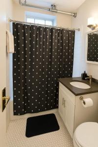 Trendy Studio in Vibrant Area - BS007