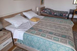 Apartments with parking space Banjol, Rab - 16334