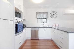 Coastal Bliss at Kinka Beach!