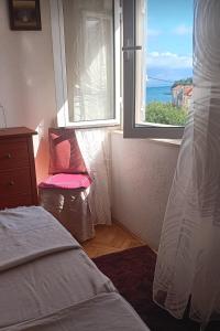 Apartments by the sea Postira, Brac - 12291