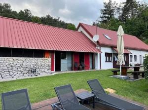 Family-friendly apartments with swimming pool Lic, Gorski kotar - 23685