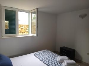 Apartments with parking space Marina, Trogir - 11554