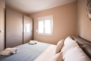 Apartments by the sea Petrcane, Zadar - 3285