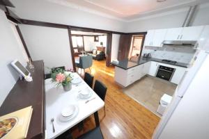 Sydney concord 4 Bed 3 bath close Burwood