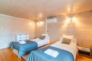 Holiday house with a parking space Pag - 19852