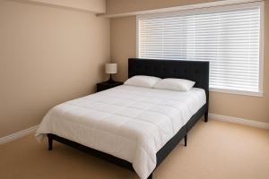 2 Bedroom Condo in Milton