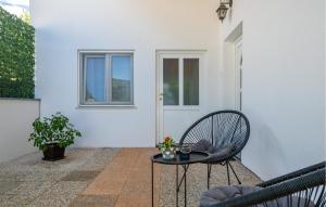 Awesome Home In Barban With Jacuzzi