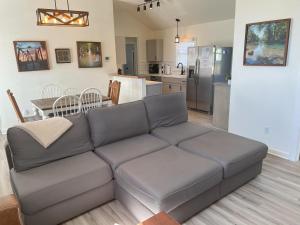 DT 323 Kessler Cottage