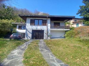 Villa in Valdora with Lake Maggiore Views