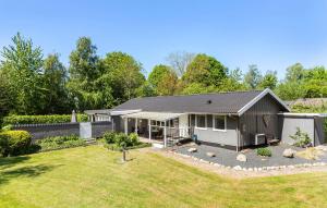 3 Bedroom Beautiful Home In Gilleleje