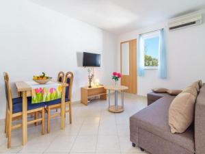 Lumbarda Resort Apartments - Comfort One Bedroom Apartment H5