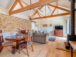 1 Bed in Beaminster 94405