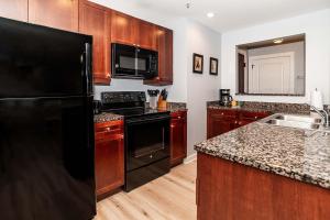 4108-1P Relax in this 1 BR Peaceful Haven