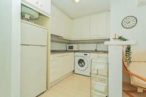 049 Sunset Lakeview - Alicante Holiday