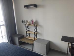 Flat in Intermares , Uni Tamari