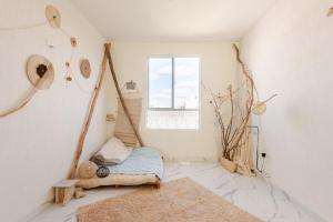 Hippie Artisan Jungle Flat Pool