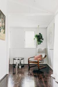 House of Joy 4 Bedroom Central Home with Pool