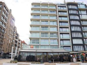 Apartment in Nieuwpoort near the Beach
