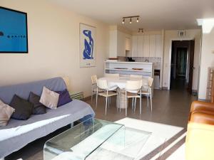 Apartment in Nieuwpoort near the Beach
