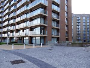 Nieuwpoort Apartment near Sandy Beaches