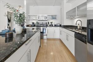 Modern Flat in the Heart of Indianapolis