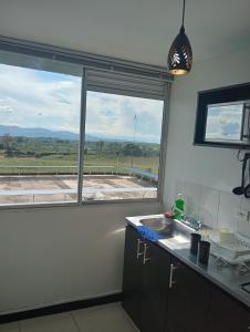 Apartamento con piscina a 5 minutos del parque del café