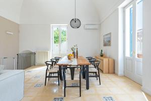 Villa Giulia with hot tub - Artemisia Homes