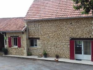 Maison avec jardin près de Sarlat, animaux admis - FR-1-616-58