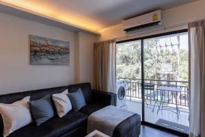 Modern apartment at The Title by Lofty