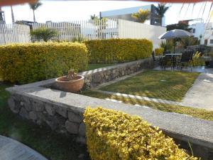 Hermosa Casa en Orilla del lago -Zona de villedos-