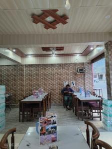 Gokul Guest House By Mero Pahad Stays & camp