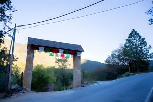 Cabaña Frente a la montaña