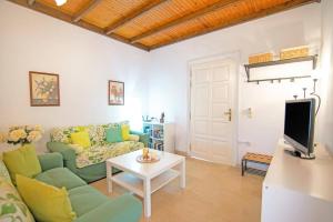 Villa Maistro Cottage by Villa Plus