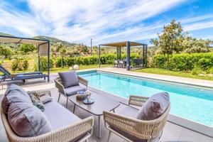 Villa Water