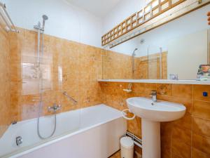 Studio 4 pers, vue mer, Wi-Fi inclus - FR-1-827-85