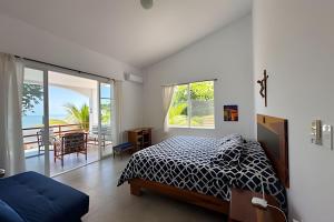 Hermosa casa en Jama Campay con vista al mar