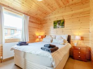 2 Bed in Loch Leven 82297