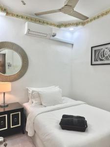 Serene Homestay Family near KL City Center with Spacious & Comfort Stay Shoplot