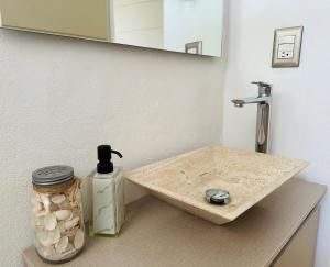 Modern apartment in the Ixtapa hotel area