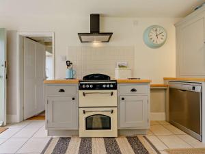 2 Bed in Sandsend G0160