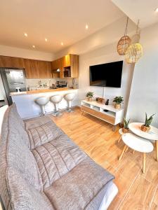 Xirafeg - Cendana 804A