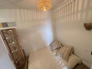 Les Issambres T2 rénové avec piscine et parking - FR-1-226-561