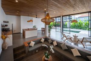 Charming Minimalist 2-Bedroom Villa with Private Pool