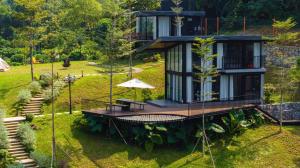 Montem Villa