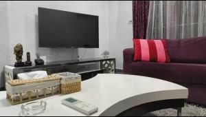 Luxury 2 bedroom in Rehab city Facing Gateway Mall and Rehab Mall 2
