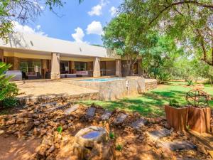 Elements Bush Villa 216