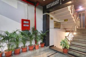Super Townhouse Hotel Vaishnavi Inn